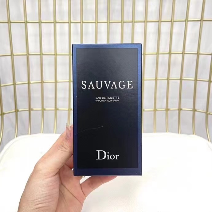 Dior Perfume 60ml  (1)